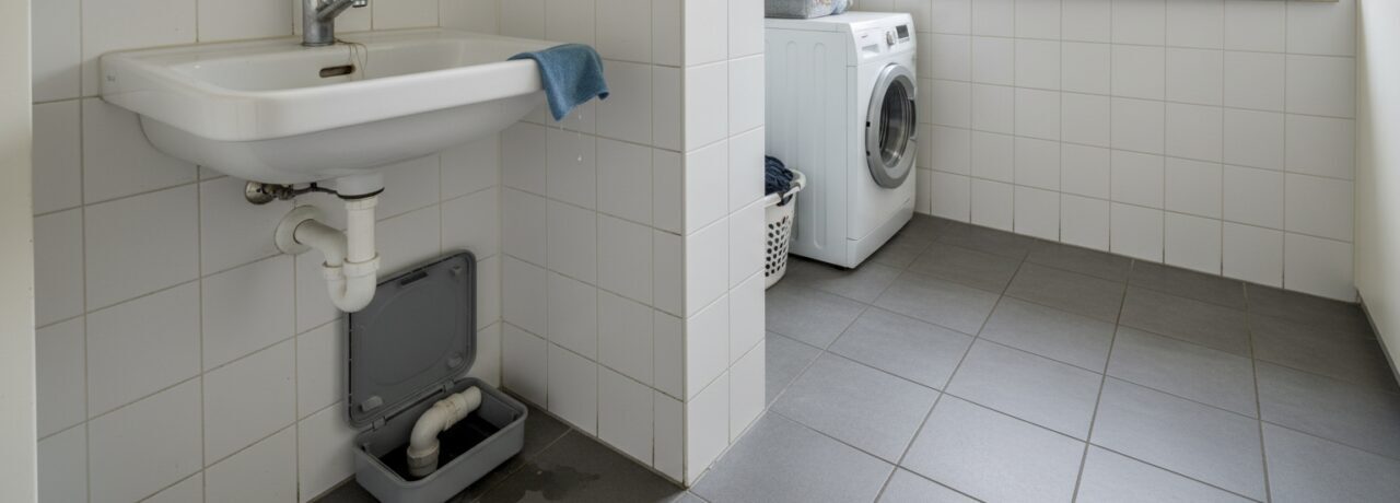 Hoe maak je een routine voor het legen van gootsteenzeefjes elke dag?